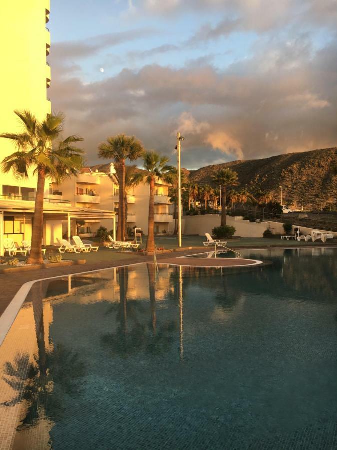 Apartment Los Cristianos Los Cristianos  Exterior photo